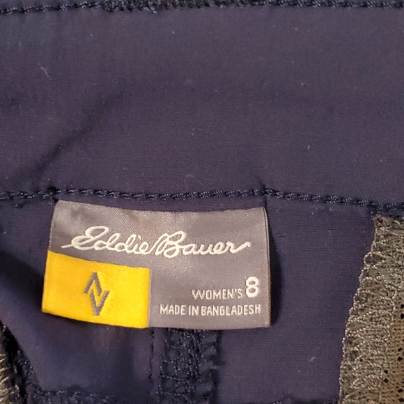 Eddie Bauer Women's Black Blue Nylon Crop Cargo Hiking Pants Size 8 - Picture 6 of 6